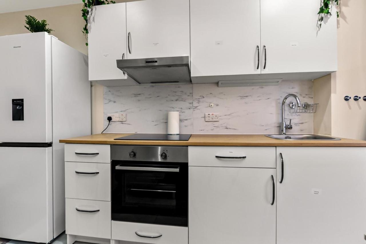 Family Friendly, Zone 2, 2 Beds, Overground Londres Exterior foto