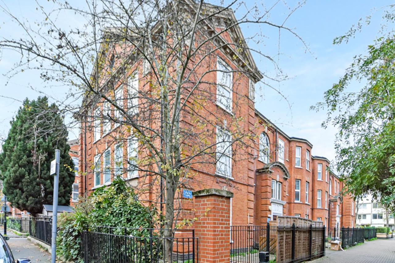 Family Friendly, Zone 2, 2 Beds, Overground Londres Exterior foto