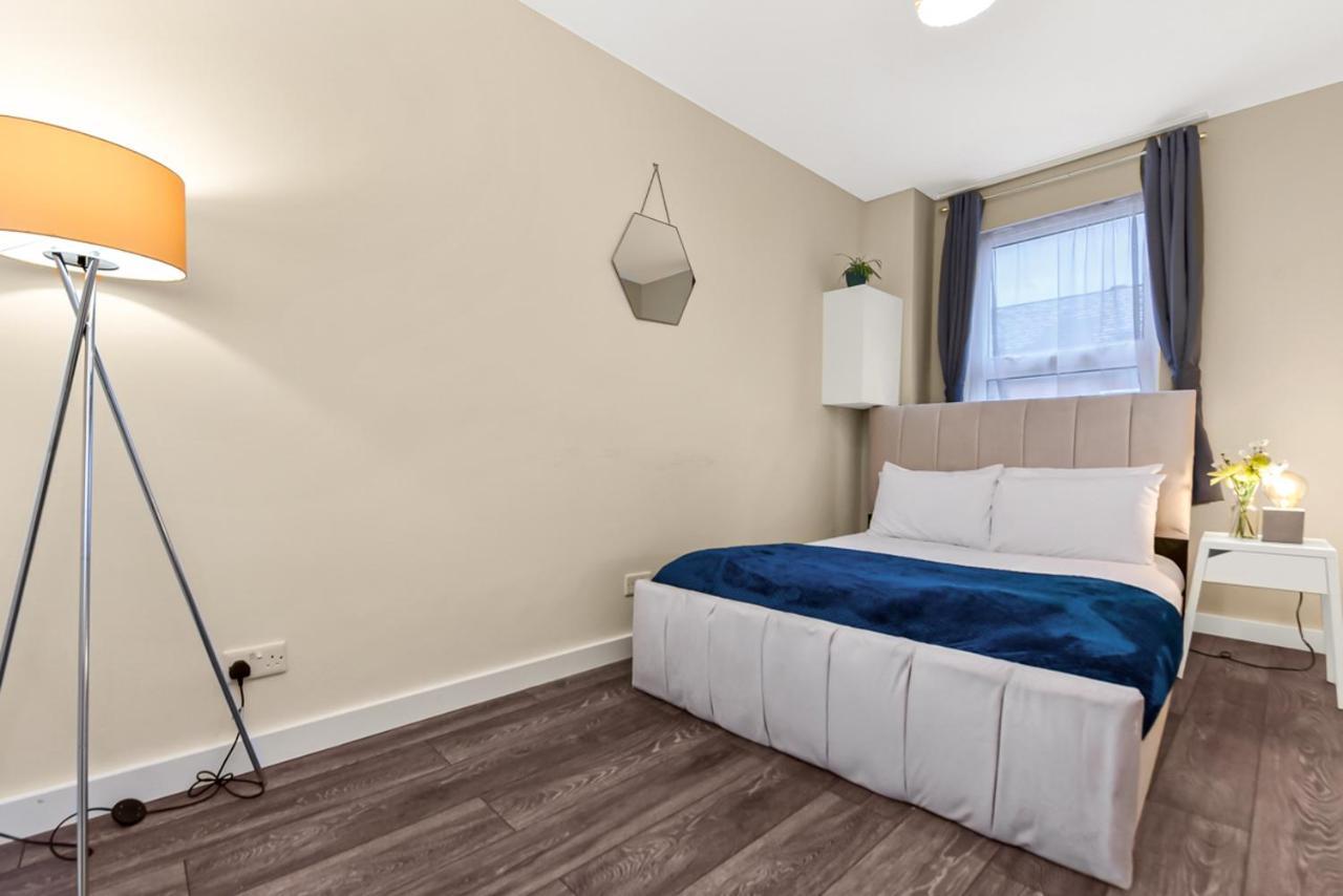 Family Friendly, Zone 2, 2 Beds, Overground Londres Exterior foto